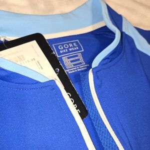 Gore Bike Wear Medium Shirt with Zipper Blue